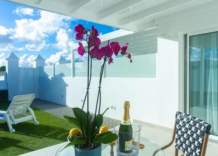 & Princesa Leticia * Puerto del Carmen (Lanzarote)